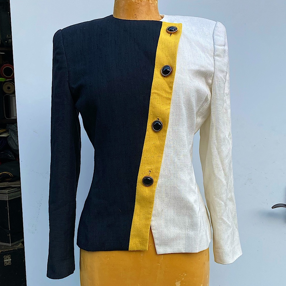 Vintage Stirling Cooper Suit Jacket RARE, unique design, size 8